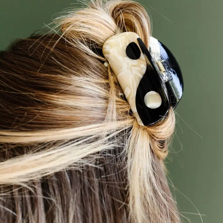 Yin Yang Claw Clip
