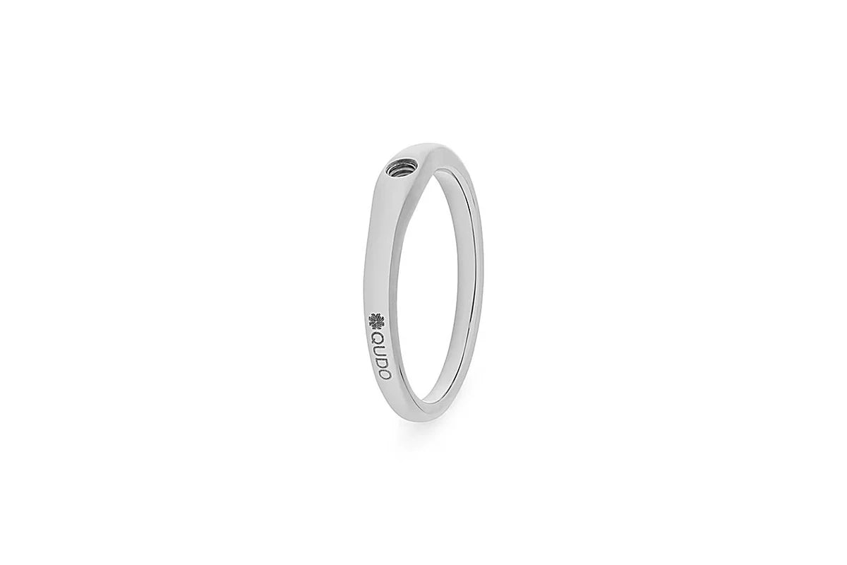 Qudo Fine Silver Ring