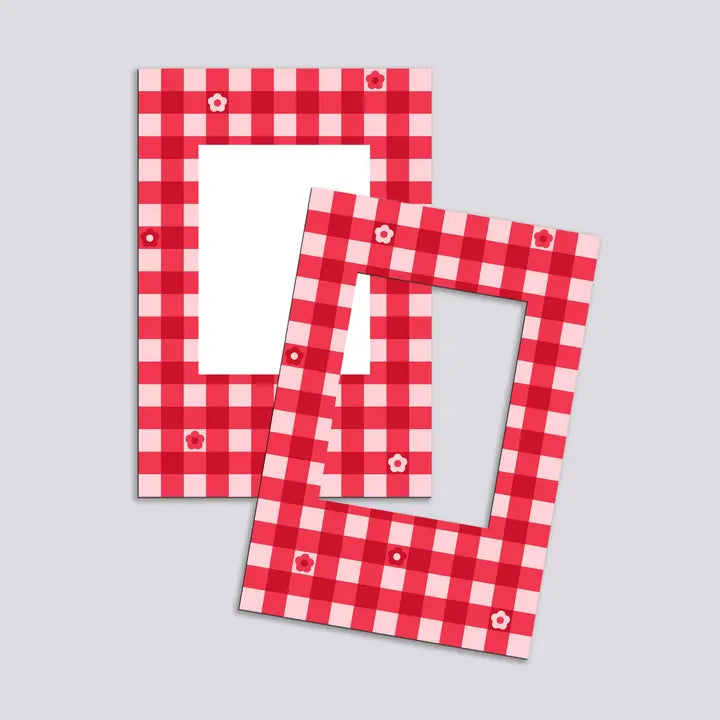 Picnic Magnetic Polaroid Frame