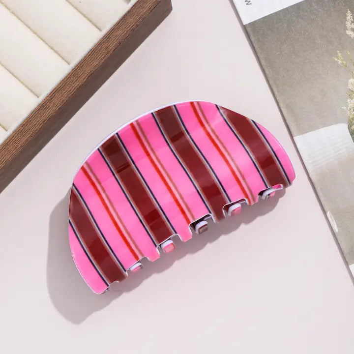 Retro Striped Print Semicircle Hair Claw Clip