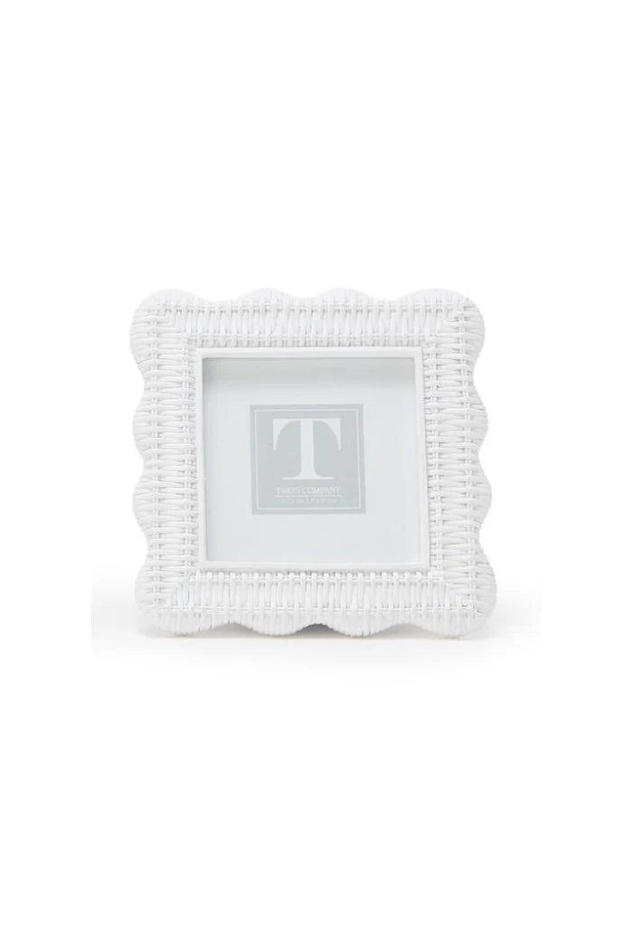 Scallop Rattan Woven Small Frame