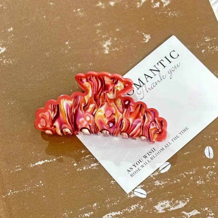 Wave Edged Tie Dye Claw Clip