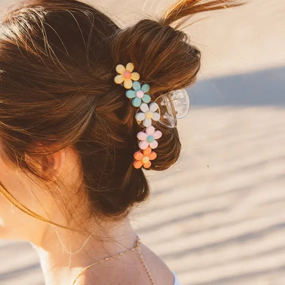 Daisy Blossom Claw Clip