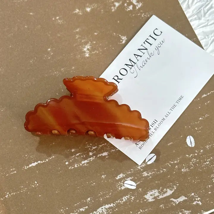 Wave Edged Tie Dye Claw Clip
