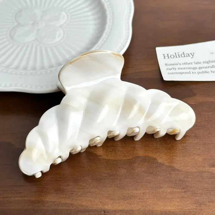 Glossy Stripe Claw Clip
