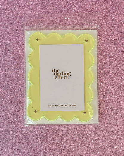 Mini Acrylic Picture Frame Mag