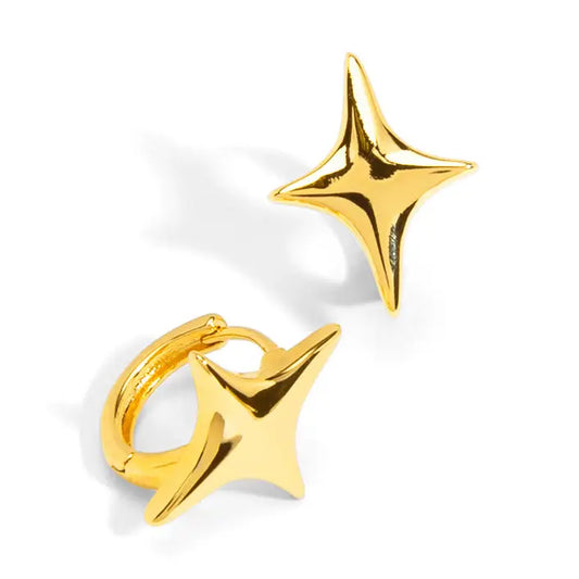 Sculpted Star Huggie