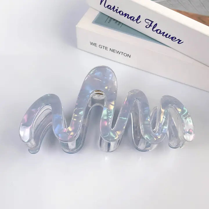 Colorful Wave Claw Clip