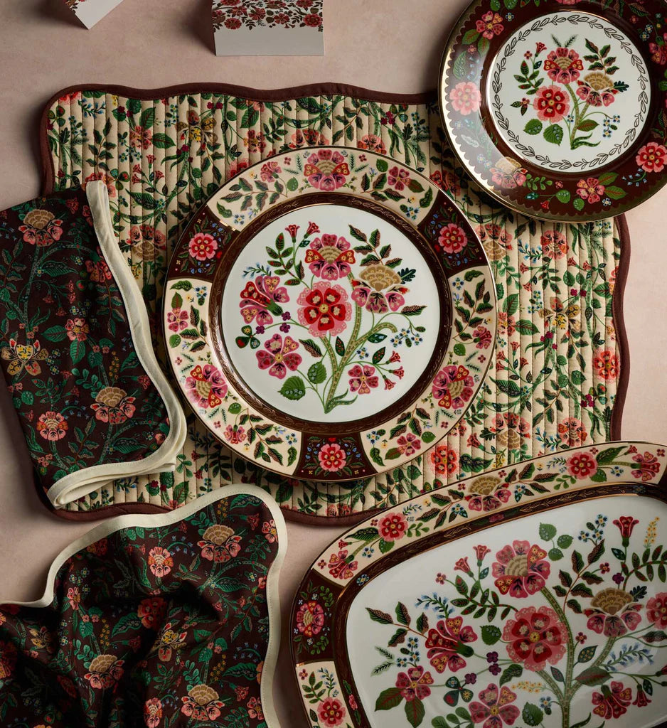 Gracie Porcelain Dinner Plate Set