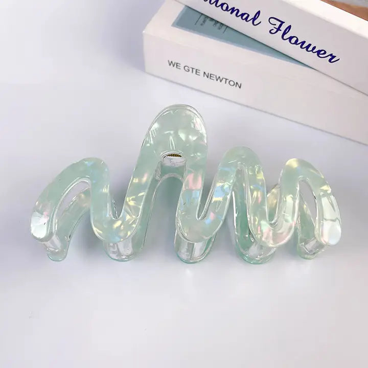 Colorful Wave Claw Clip