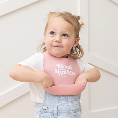 Mom's Mini Wonder Bib