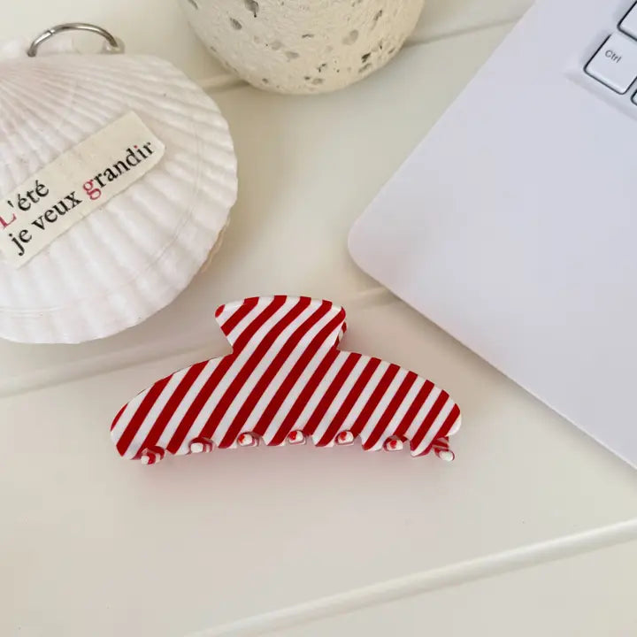 Glossy Diagonal Stripe Claw Clip